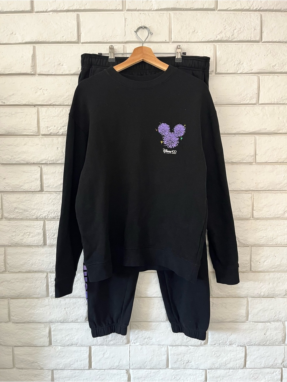 NWOT Disney 100 Years of Wonder Sweat Set Sweatshirt and Jogger Set Purple Black